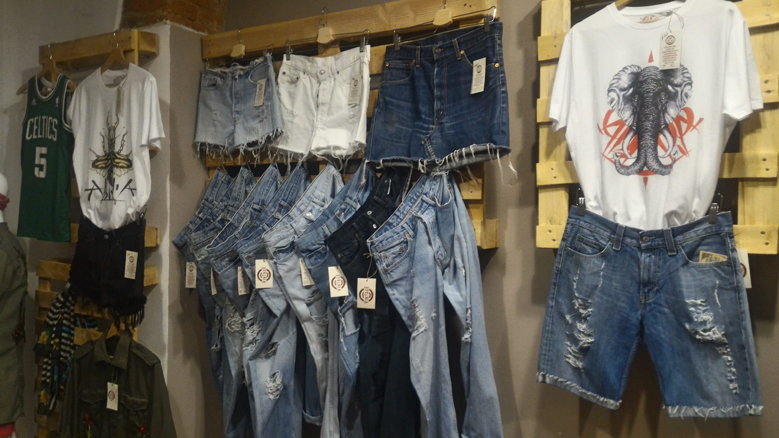 LEVIS 501 Customized Refitted Remake - The Vintage Store